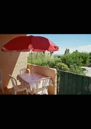 Апартаменты Grand T2 Sur La Presqu'ile De Giens